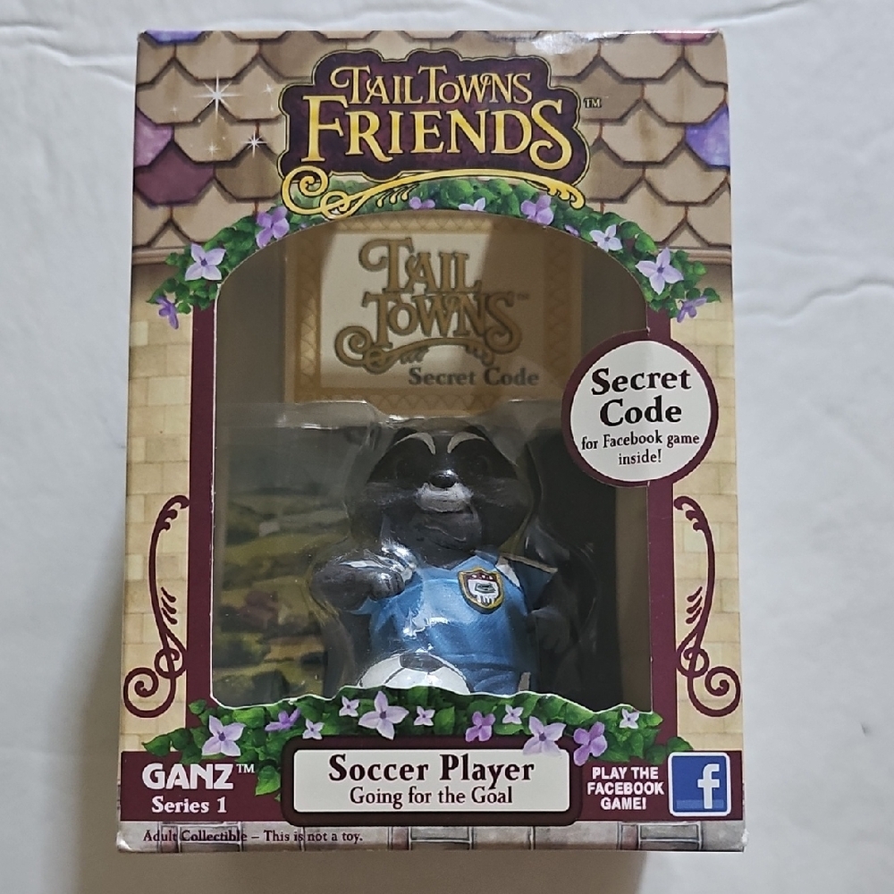 Ganz Tail Towns Friends SOCCER PLAYER Collectible Figurine